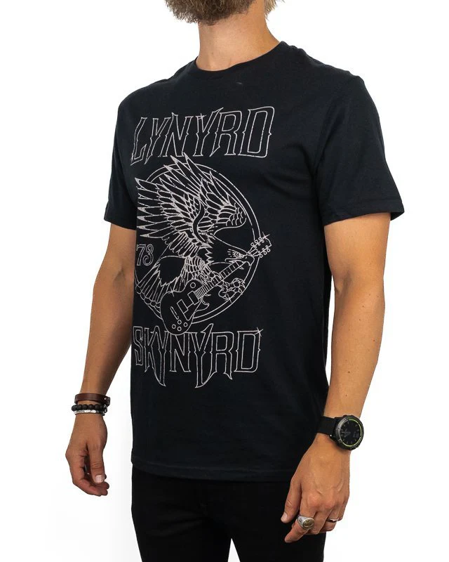 Band Tee - Lynyrd Skynyrd T-Shirt - '73 Eagle Guitar - Svart - Image 2